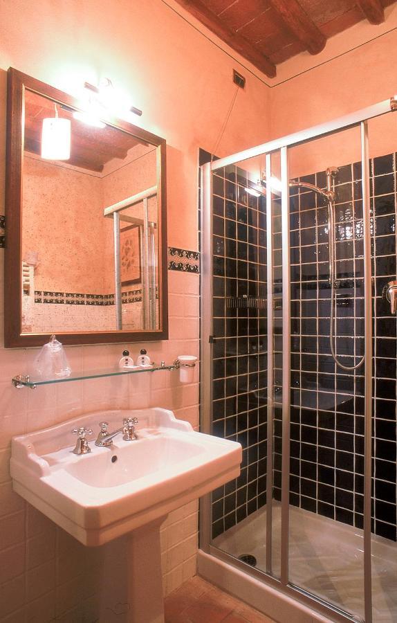 B&B Palazzo Al Torrione San Gimignano Bagian luar foto