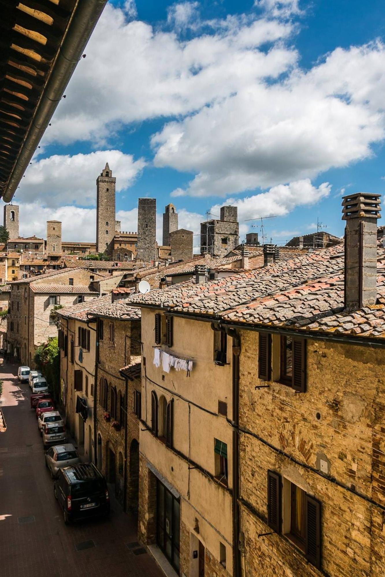 B&B Palazzo Al Torrione San Gimignano Bagian luar foto