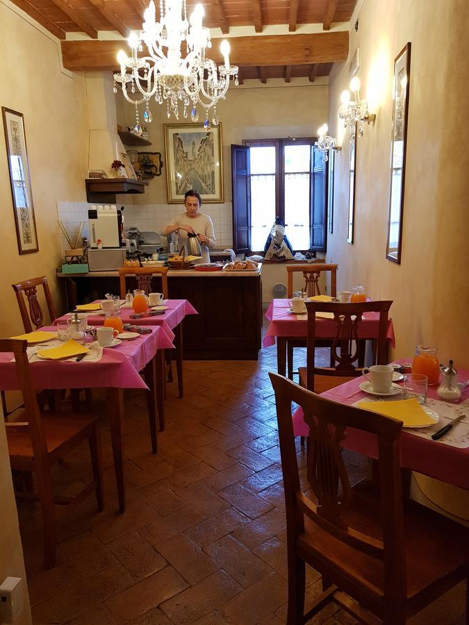 B&B Palazzo Al Torrione San Gimignano Bagian luar foto