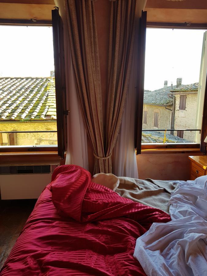 B&B Palazzo Al Torrione San Gimignano Bagian luar foto