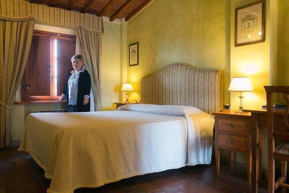 B&B Palazzo Al Torrione San Gimignano Bagian luar foto