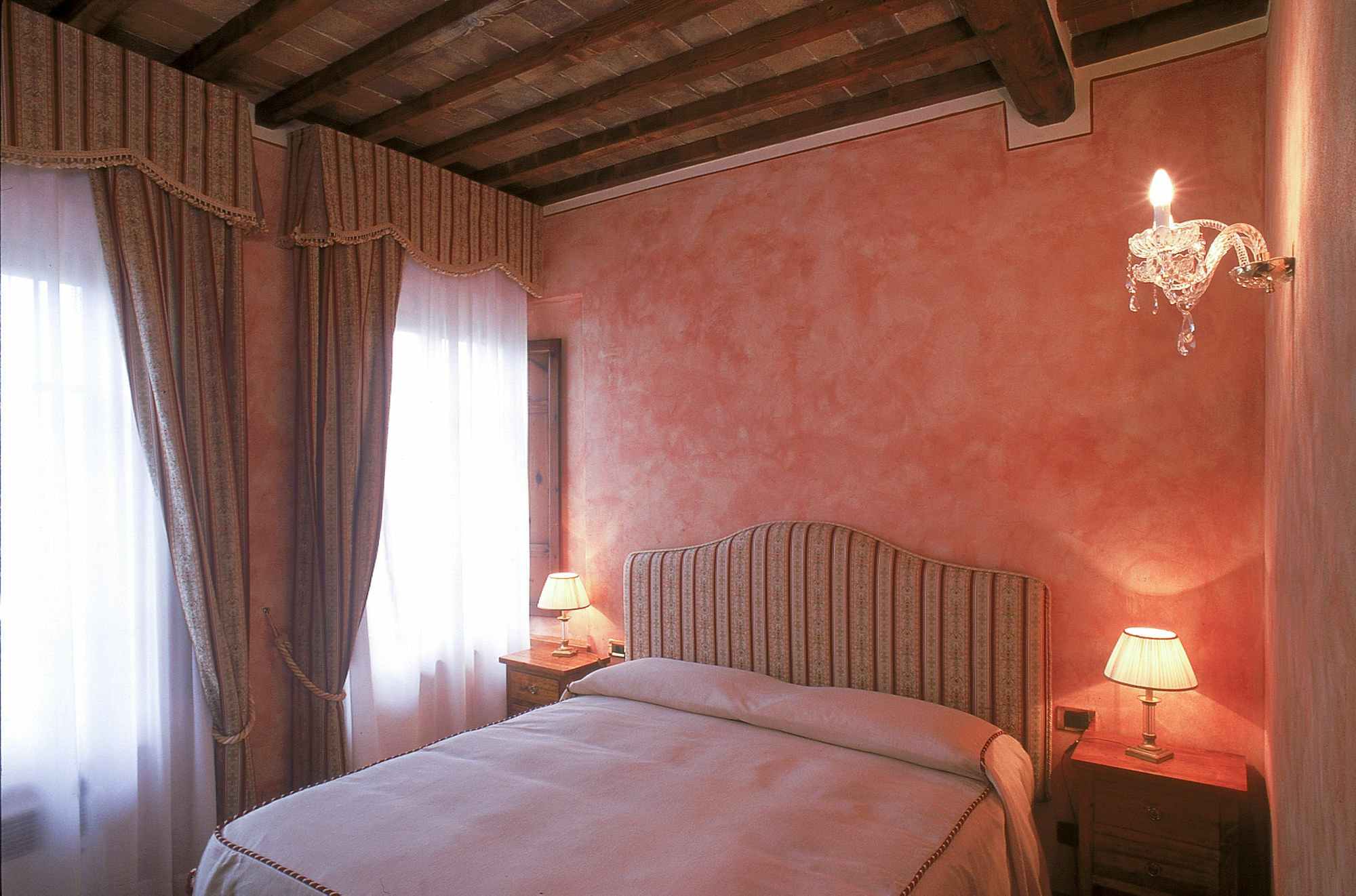 B&B Palazzo Al Torrione San Gimignano Bagian luar foto